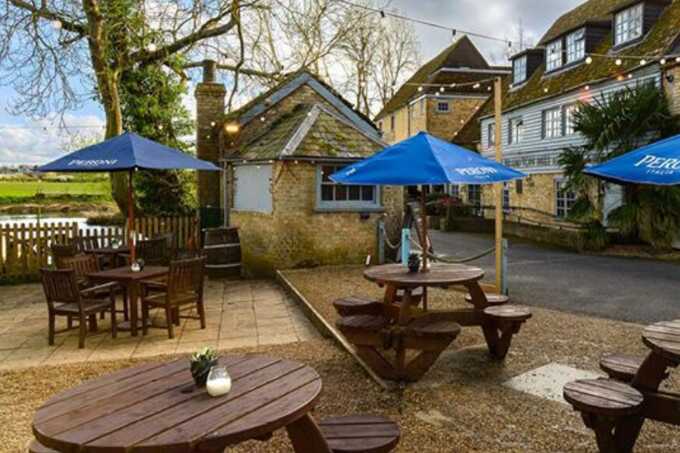 Rural landlords targeted in Labour’s ‘nice pub tax’ business rates overhaul