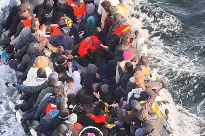 Small boat smugglers jailed after steering packed migrant dinghies across Channel