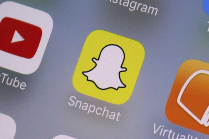 UK ministers threaten social media crackdown after 100,000 offences linked to Snapchat