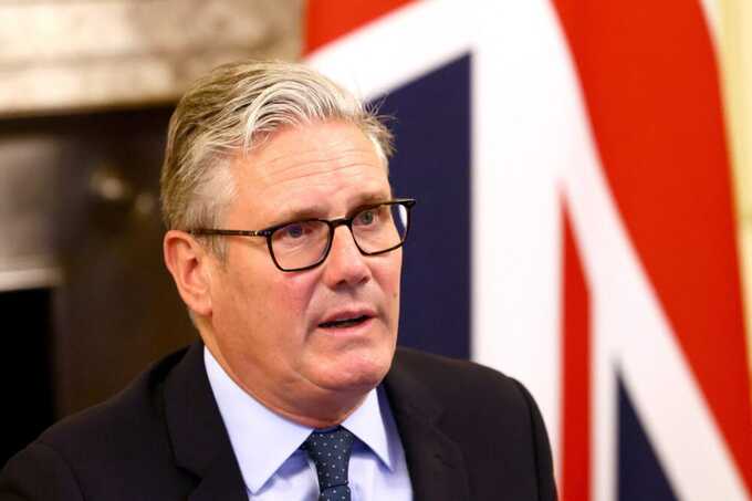 Starmer hails US-Iran peace deal as Trump reopens Strait of Hormuz