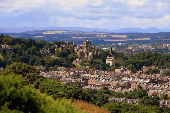 Nearly 1,000 offshore firms accused of flouting Scotland’s land ownership register