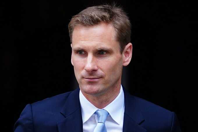 Tories vow to abolish immigration tribunals and strip judges of asylum powers
