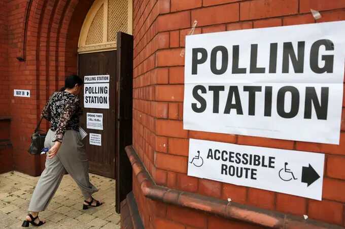 Makerfield polls open as Burnham by-election bid threatens Starmer’s premiership