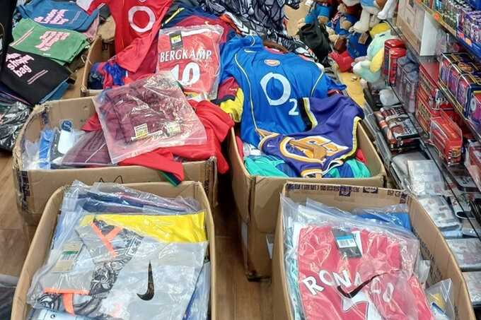 Camden Market raids expose £775,000 fake football kit trade