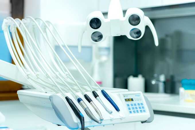 EU prosecutor charges consultant over fake bid in €97,000 Bulgarian dental project
