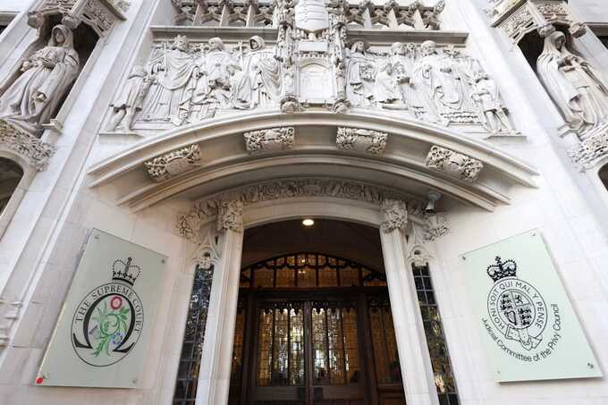 Apple takes $500m global patent dispute to UK Supreme Court