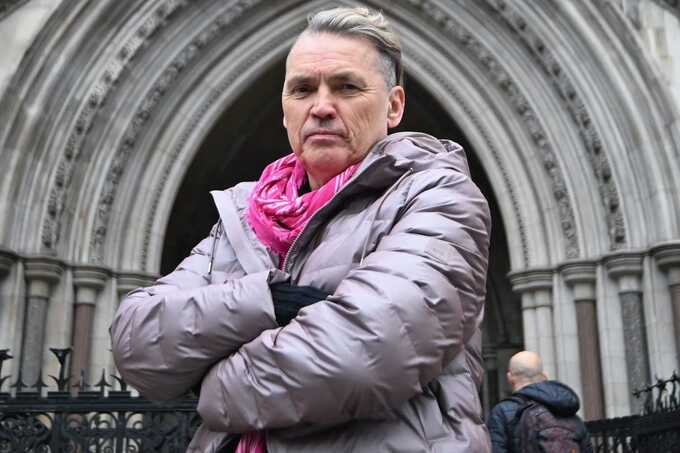 Labour mega-donor backs Count Binface to stop Nigel Farage in Clacton