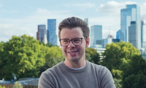 Faculty chief executive Marc Warner dqxikeidqkikdinv