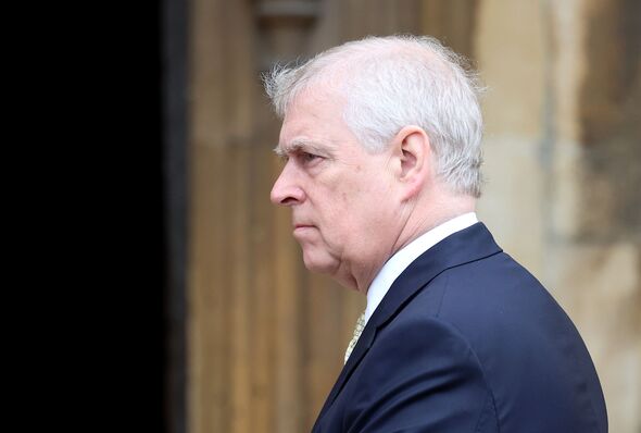 Prince Andrew dqxikeidqkikdinv