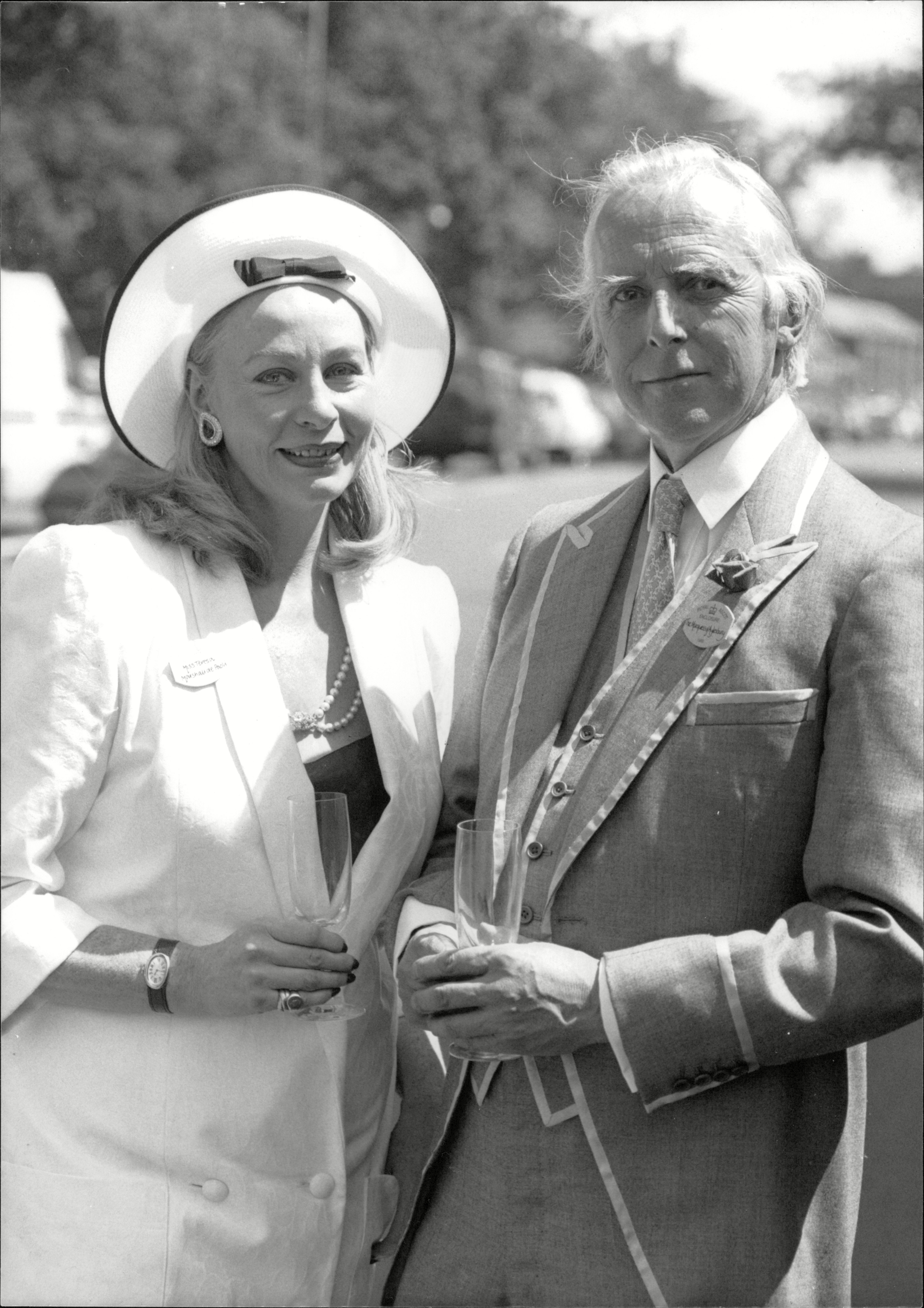 Michael Brudenell-Bruce, 98, had been with his partner Teresa Marshall de Paoli, 88, for 37 years at the time of his death dqxikeidqkikdinv