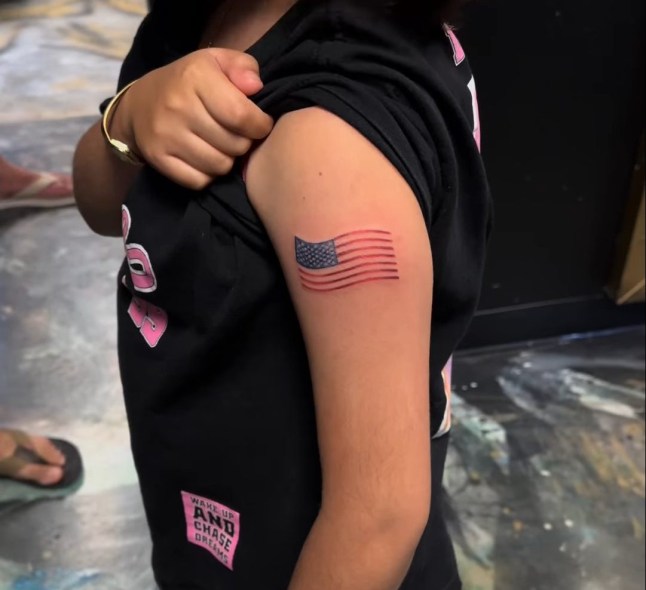 There?s a big debate online about whether a 9-year-old girl should have been allowed to get a tattoo. https://www.instagram.com/p/DEUJmB6x6GA/ That?s what happened at Black Onyx Empire Tattoo in Yuma. According to a social media post posted by the artist, he tattooed an American flag on the girl who was accompanied by her parents. A video posted by the artist shows the young girl getting tattooed at the shop. The Instagram video states that her parents brought the girl to Yuma from out of state. The girl originally wanted a tattoo of Donald Trump on her neck, but the artist said in the post that he convinced her to get something more patriotic, like an image of an American flag. A year later, the girl came back for a touch-up of the tattoo. The video sparked a debate online from people criticizing the tattoo shop. dqxikeidqkikdinv