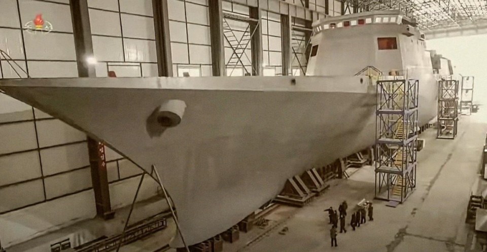 North Korean warship under construction at Nampo Shipyard. dqxikeidqkikdinv