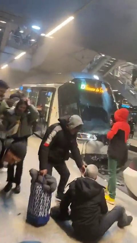 Two trams crashed in Strasbourg, France. dqxikeidqkikdinv