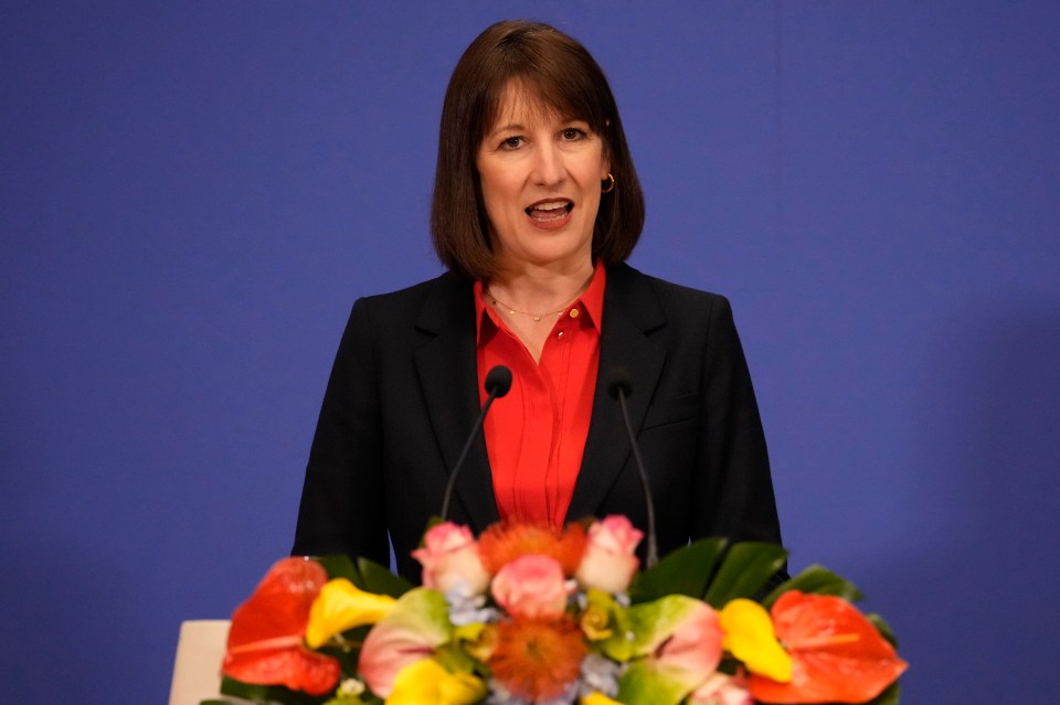 Rachel Reeves, British Chancellor of the Exchequer, at a press conference. dqxikeidqkikdinv