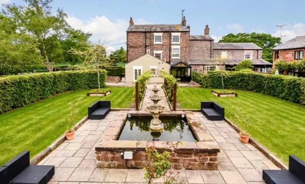 Chorlton Manor House dqxikeidqkikdinv