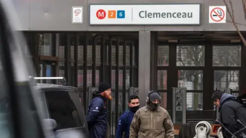Reuters Clemenceau metro station in Belgium dqxikeidqkikdinv