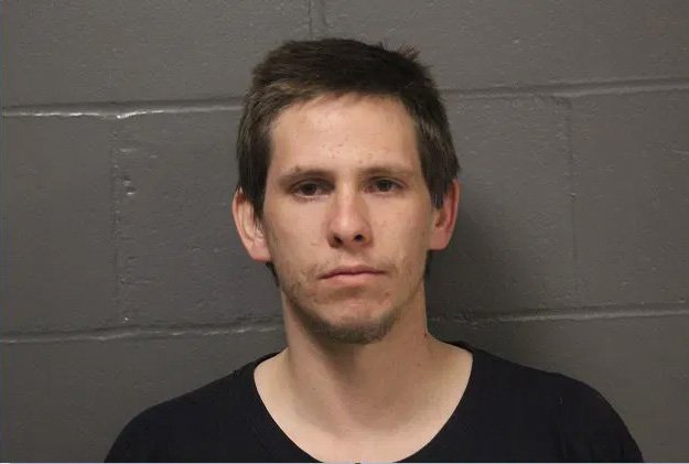 Two men were arrested in Osage Beach last week for drug possession after they stopped their vehicle and asked law enforcement officers with a drug-sniffing K-9 for directions.Camden County JailAllen Richards (left) and Aarron Ragan dqxikeidqkikdinv