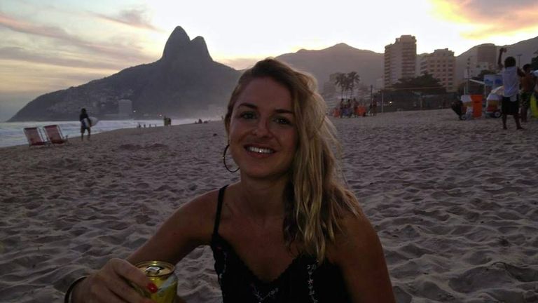 Charlotte Peet works as a freelance correspondent. dqxikeidqkikdinv